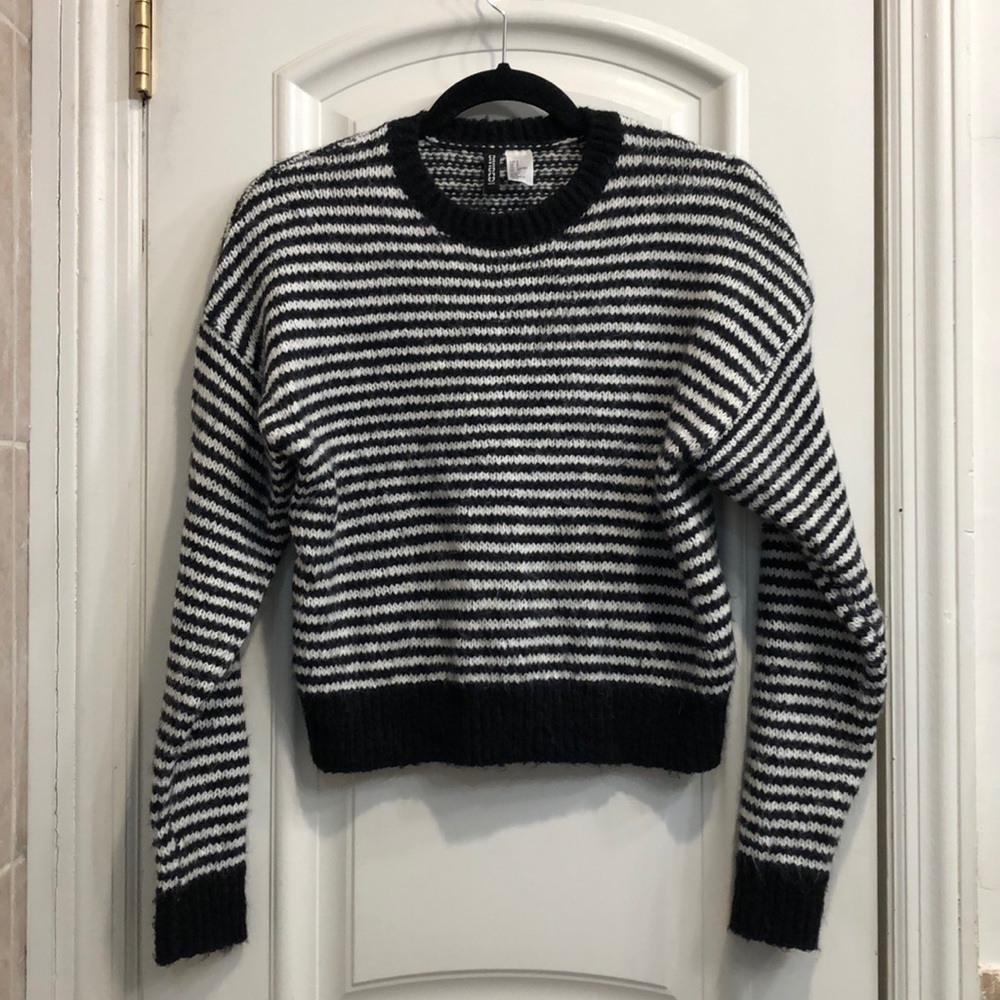 🌷ZEBRA STRIPED SWEATER